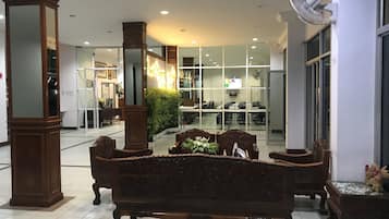 Lobby pihenő