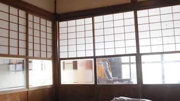 Japanese Style Cottage | Free WiFi