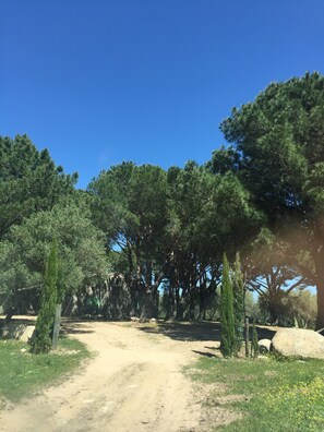 Enceinte de lâhĂ©bergement