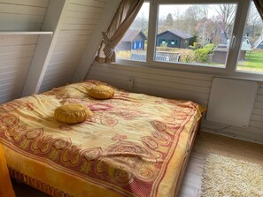 2 bedrooms, free WiFi