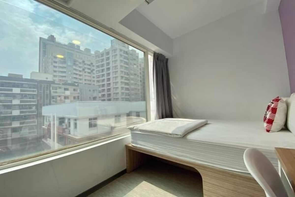 Blackout drapes, soundproofing, iron/ironing board, free WiFi