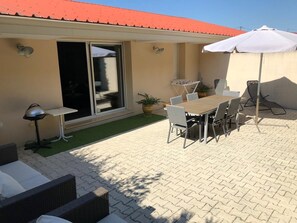 Outdoor dining - Heart of Provence - 130sqm - Private Pool - Air conditioning (Saint-Andiol)