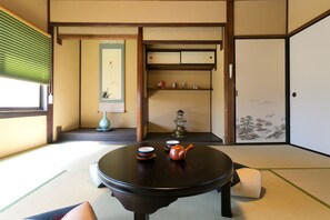 0B | 2 bedrooms, desk, free WiFi, bed sheets