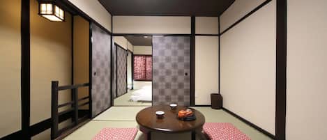 0B | 2 quartos, escrivaninha, quartos à prova de som, Wi-Fi de cortesia