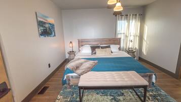 3 間睡房、熨斗/熨衫板、可攜式嬰兒床、免費 Wi-Fi