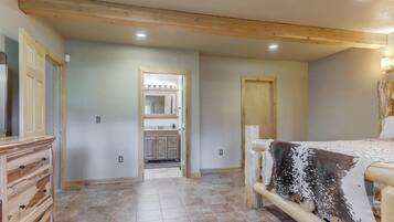 3 sovrum, gratis wi-fi och sÀngklÀder