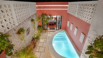Piscine extérieure