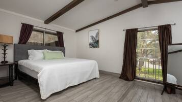 4 Schlafzimmer, Bügeleisen/Bügelbrett, kostenloses WLAN, Bettwäsche