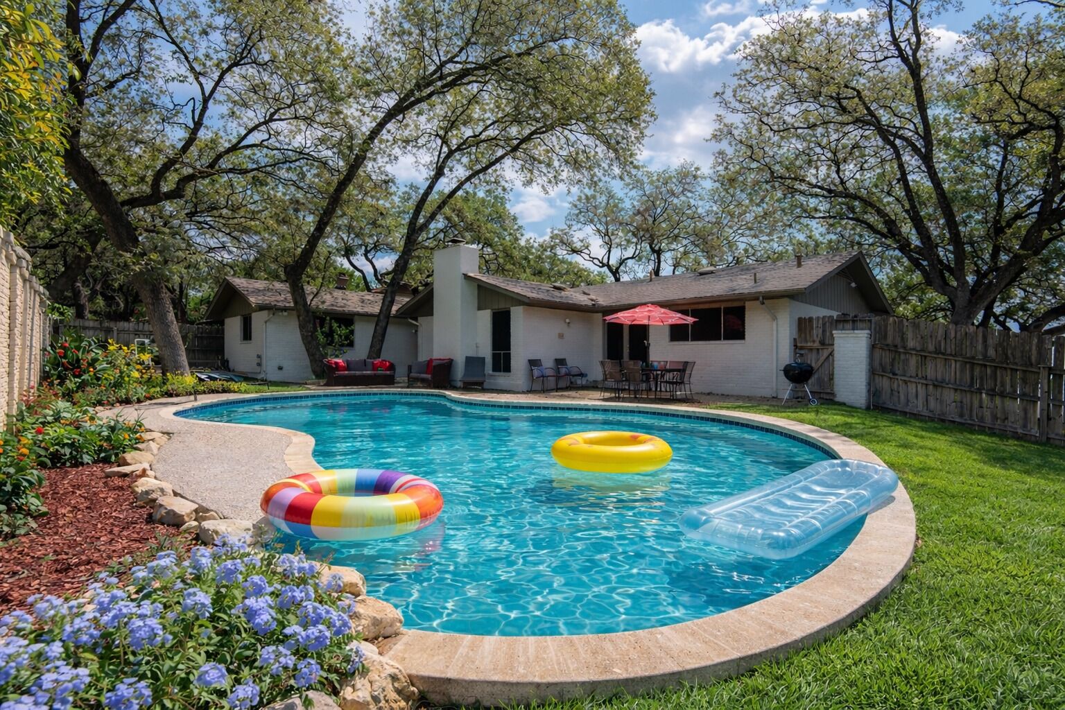 Piscine extérieure