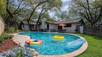 Piscine extérieure