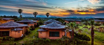 Jangchun Red Clay Pension