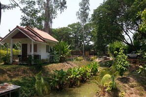 Exterior - Ruenlookmai Resort (Sam Khok)