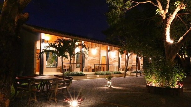 Front of property - evening/night - Heyhanavee Resort (Klaeng)