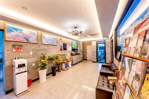 Lobby - Chilsimni Hotel (Seogwipo)