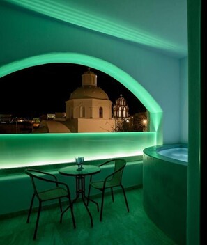 Lägenhet (Symposio) | Privat bubbelpool