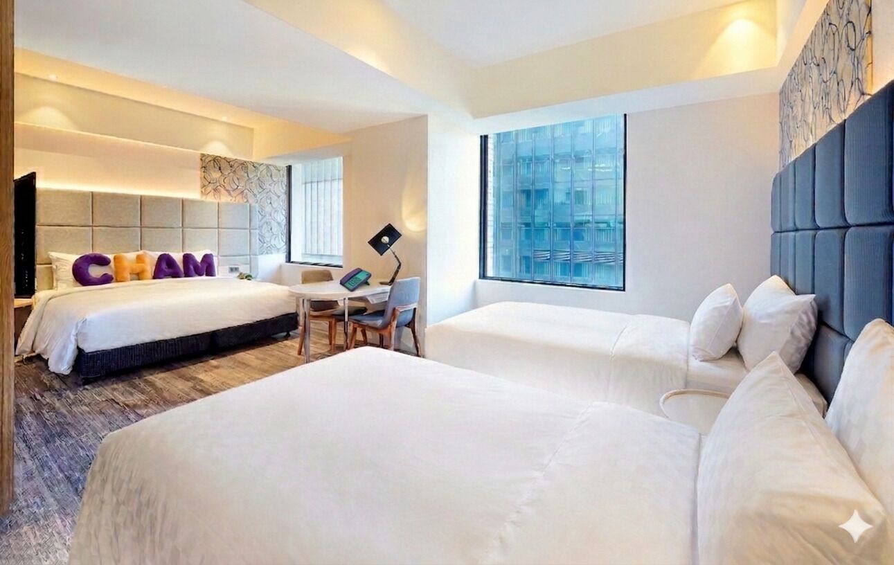 豪華四人房 | 羽絨被、房內夾萬、獨特設計、書桌