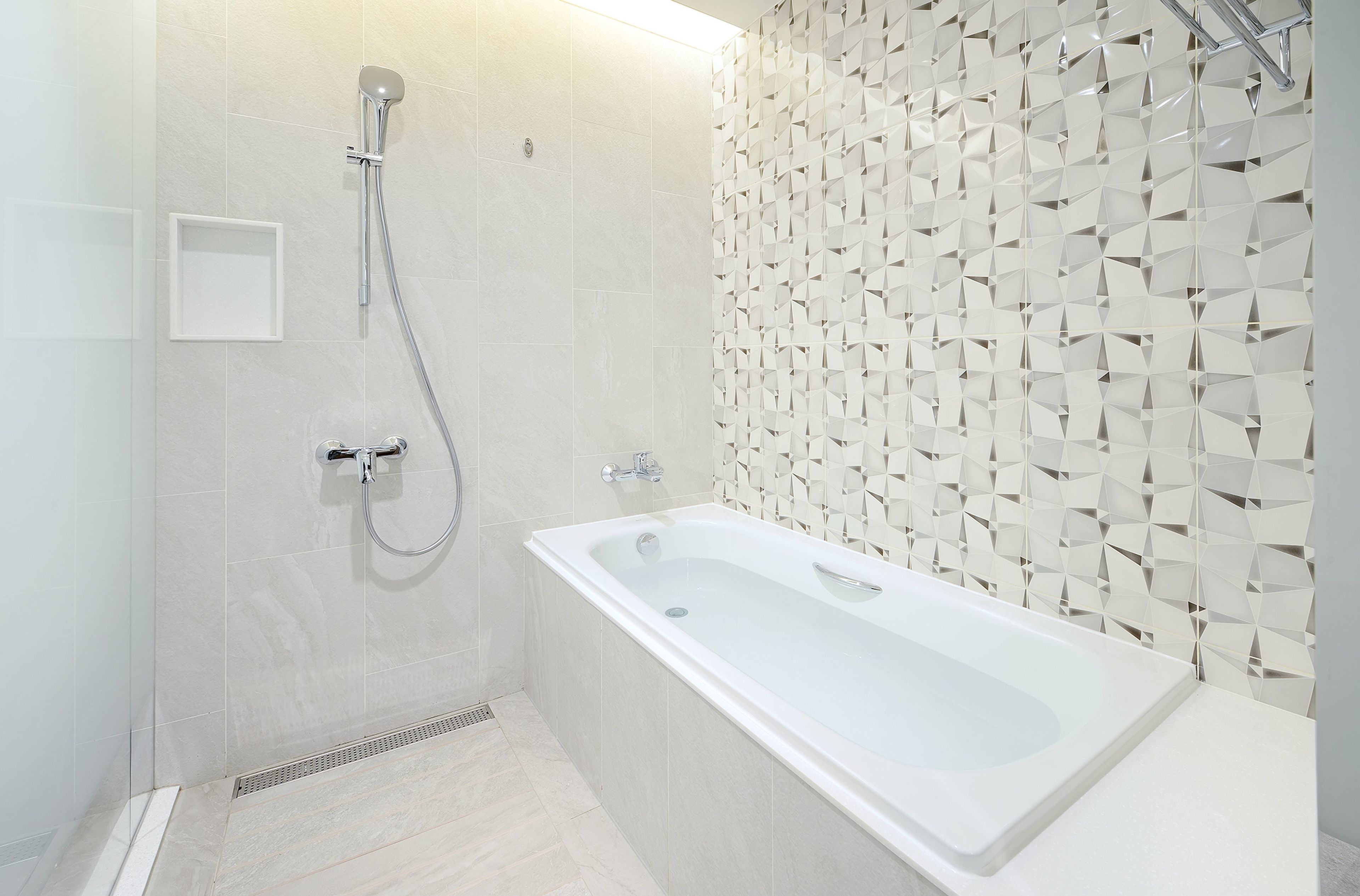 rainfall showerhead, hair dryer, bidet, towels