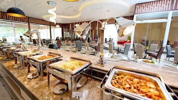 Daily buffet breakfast (THB 300 per person)