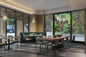 Télévision LCD de 50 pouces avec chaînes par câble, télévision