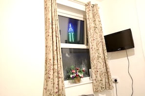 Chambre Double, salle de bains attenante | 1 chambre