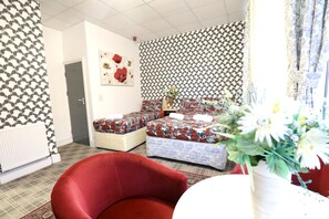 Deluxe Suite, Ensuite | 1 bedroom - Blackpool Central Hotel (Blackpool)