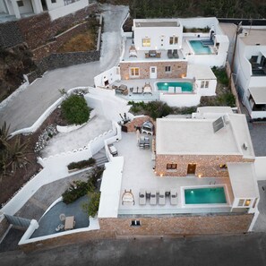 Front of property - Dream Villa (Santorini)
