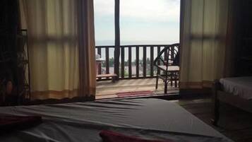 Bungalow | Uitzicht vanuit de kamer