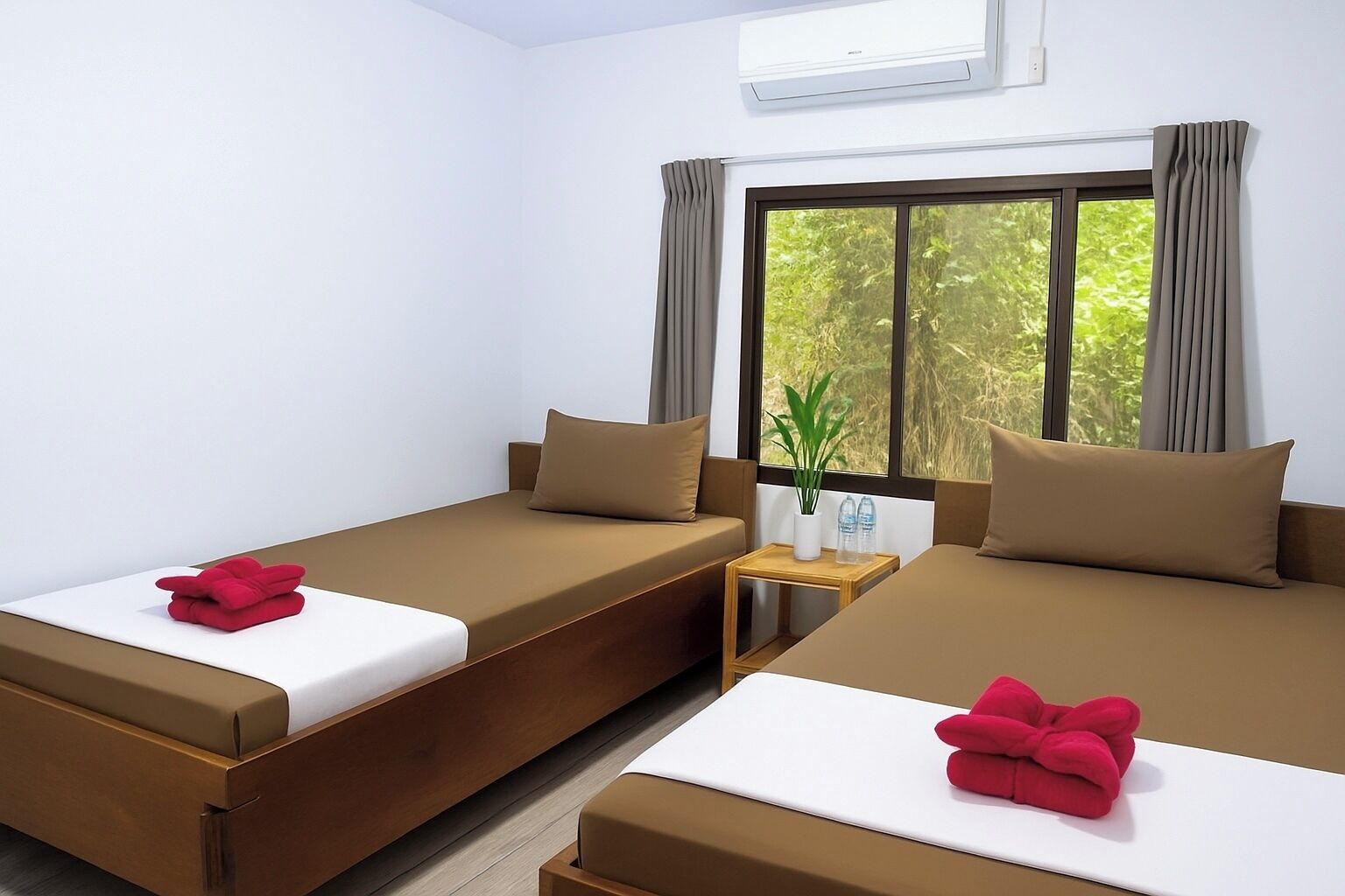 AC Twin Room | Työpöytä, ilmainen Wi-Fi, vuodevaatteet