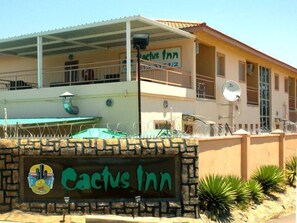 Fachada da propriedade