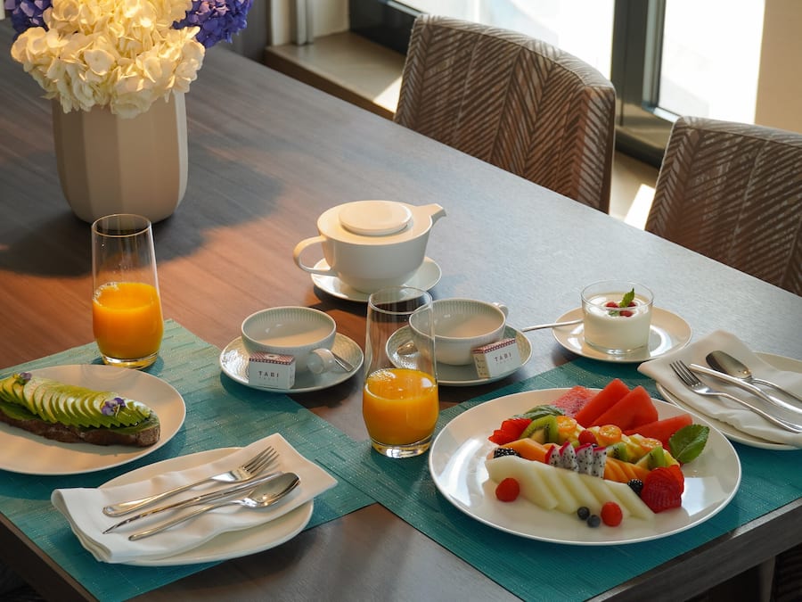 Desayuno estilo bufé