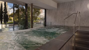 Sauna, hot tub, body treatments, hydrotherapy, facials, massages