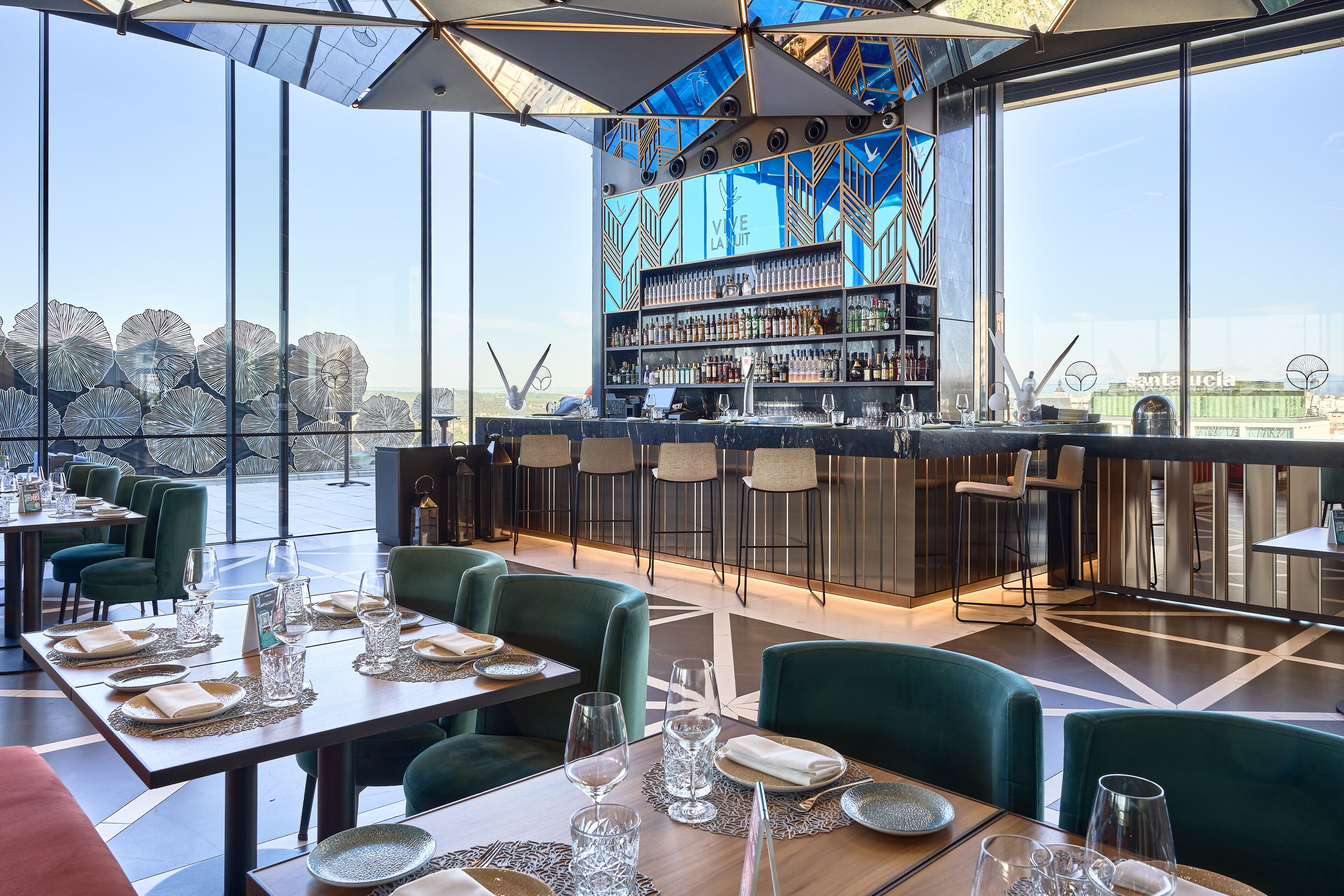 2 restaurants, lunch, dinner, brunch served; mediterranean cuisine