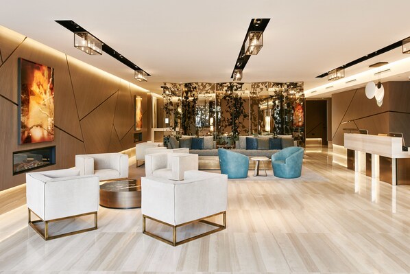 Lobby - VP Plaza España Design (Madrid)