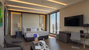 Premium bedding, down duvets, pillow-top beds, minibar