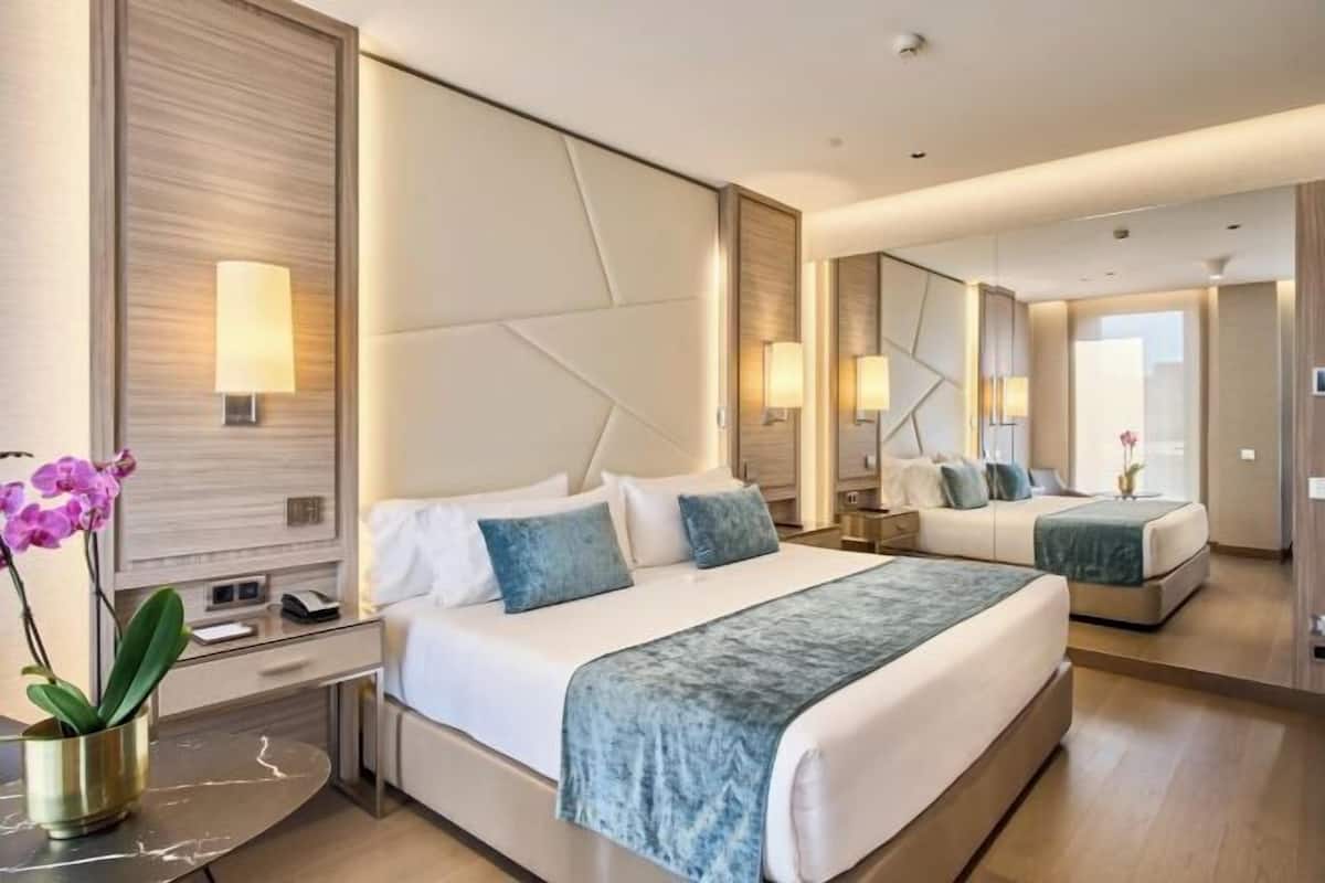 1 bedroom, premium bedding, down duvets, pillow-top beds