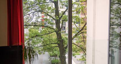 Modern & cozy apartment close to Center