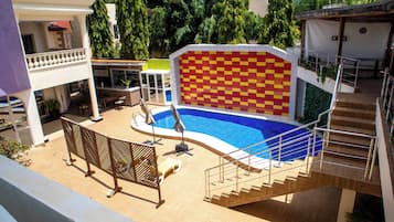 Outdoor pool, pool umbrellas