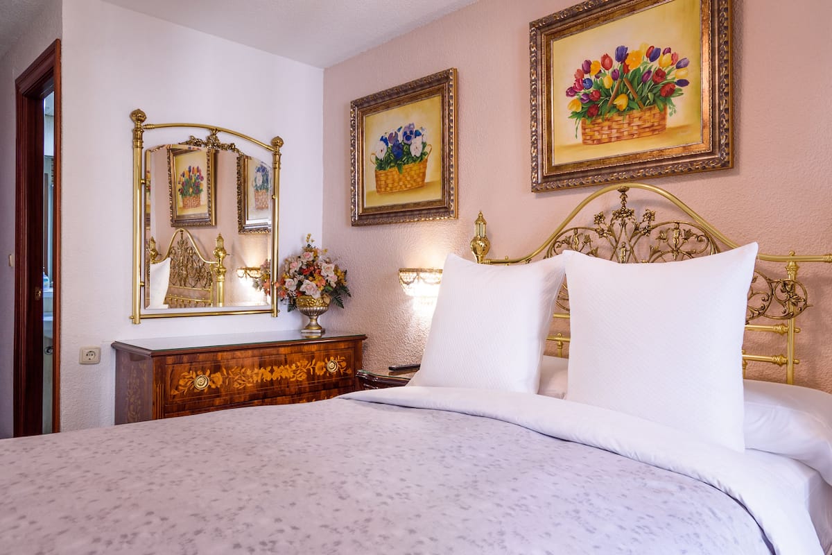 1 habitación, sábanas de algodón egipcio y ropa de cama de alta calidad