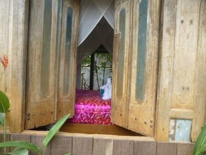 Exterior detail - Joglo Taman Sari Villa (Ubud)