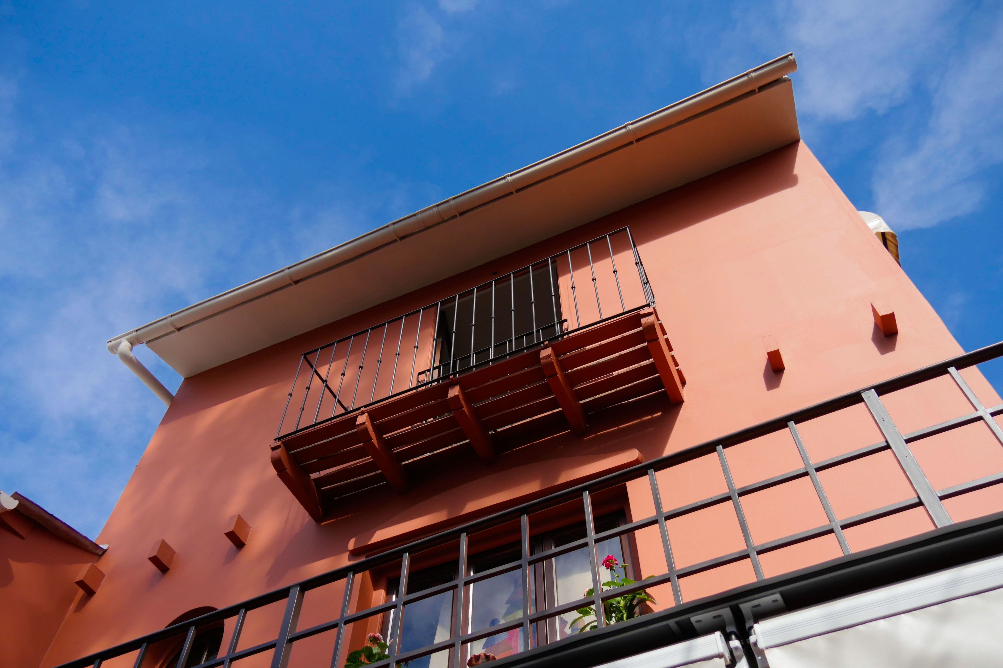 deluxe bungalow, 2 bedrooms | free minibar items, in-room safe, blackout curtains, soundproofing