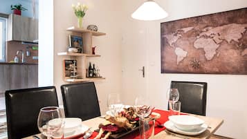 Televisión LCD 32 pulgadas con canales de televisión vía satélite