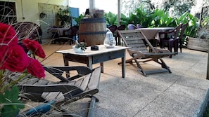 Terrace/patio - Logis Hôtel La Borie (Saint-Genies)