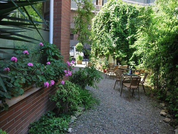 Terrace/patio - Hotel Cosmos Tarragona (Tarragona)