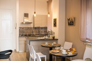 Desayuno continental incluido todos los días 