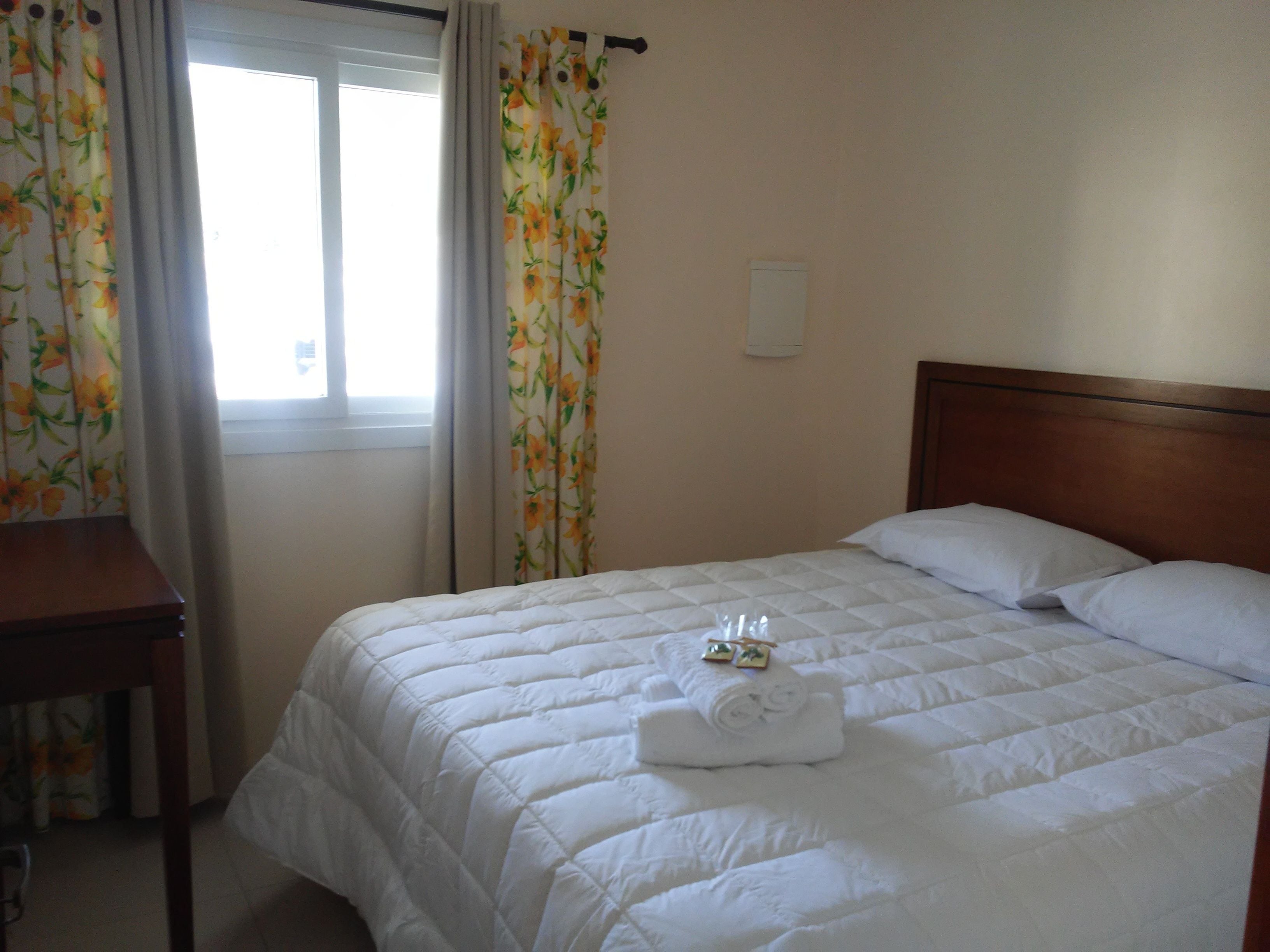 Apartamento superior, 2 quartos, vista para a cidade, no pátio | 1 quarto, roupas de cama premium, individualmente mobiliados