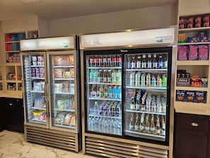 Snack-bar