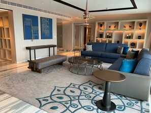 Suite, 1 King Bed, Non Smoking  - with Executive Lounge Access | Living area | 55-inch LCD TV with digital channels - Conrad Bengaluru (Bengaluru)