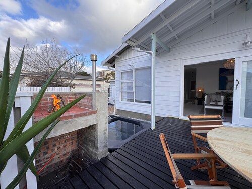 Loddeys Beach House
