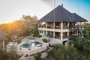 Front of property - Makumu Private Game Lodge (Bushbuckridge)
