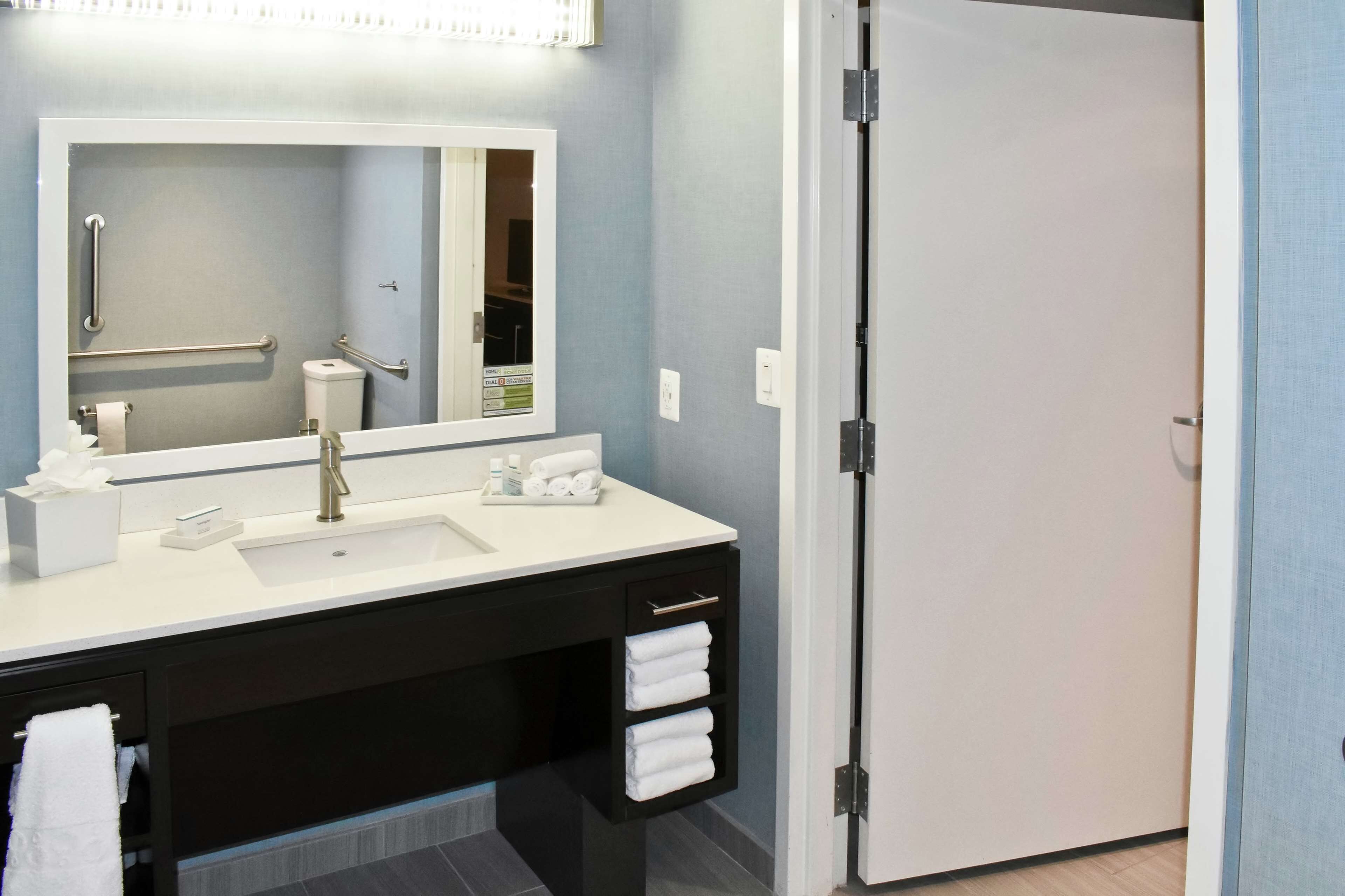 studio, 2 queen beds, accessible, bathtub | bathroom | shower, free toiletries, hair dryer, towels